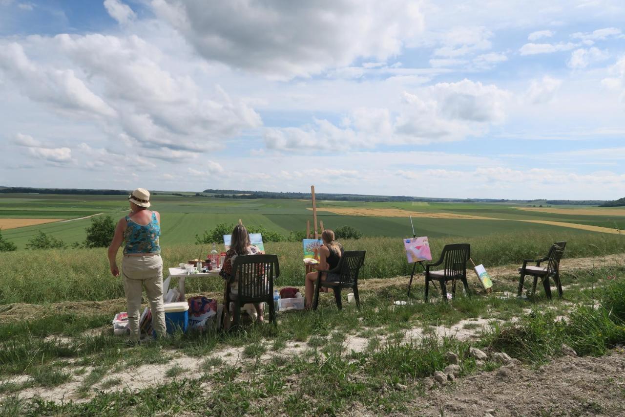Chambre D'Hotes Fantesstique Berzieux Bagian luar foto