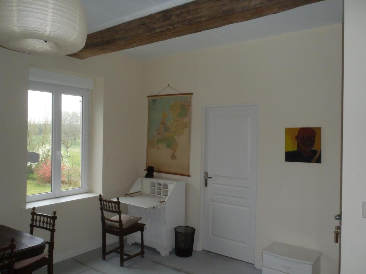 Chambre D'Hotes Fantesstique Berzieux Bagian luar foto